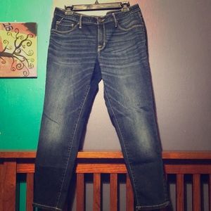 MOSSIMO mid rise jegging